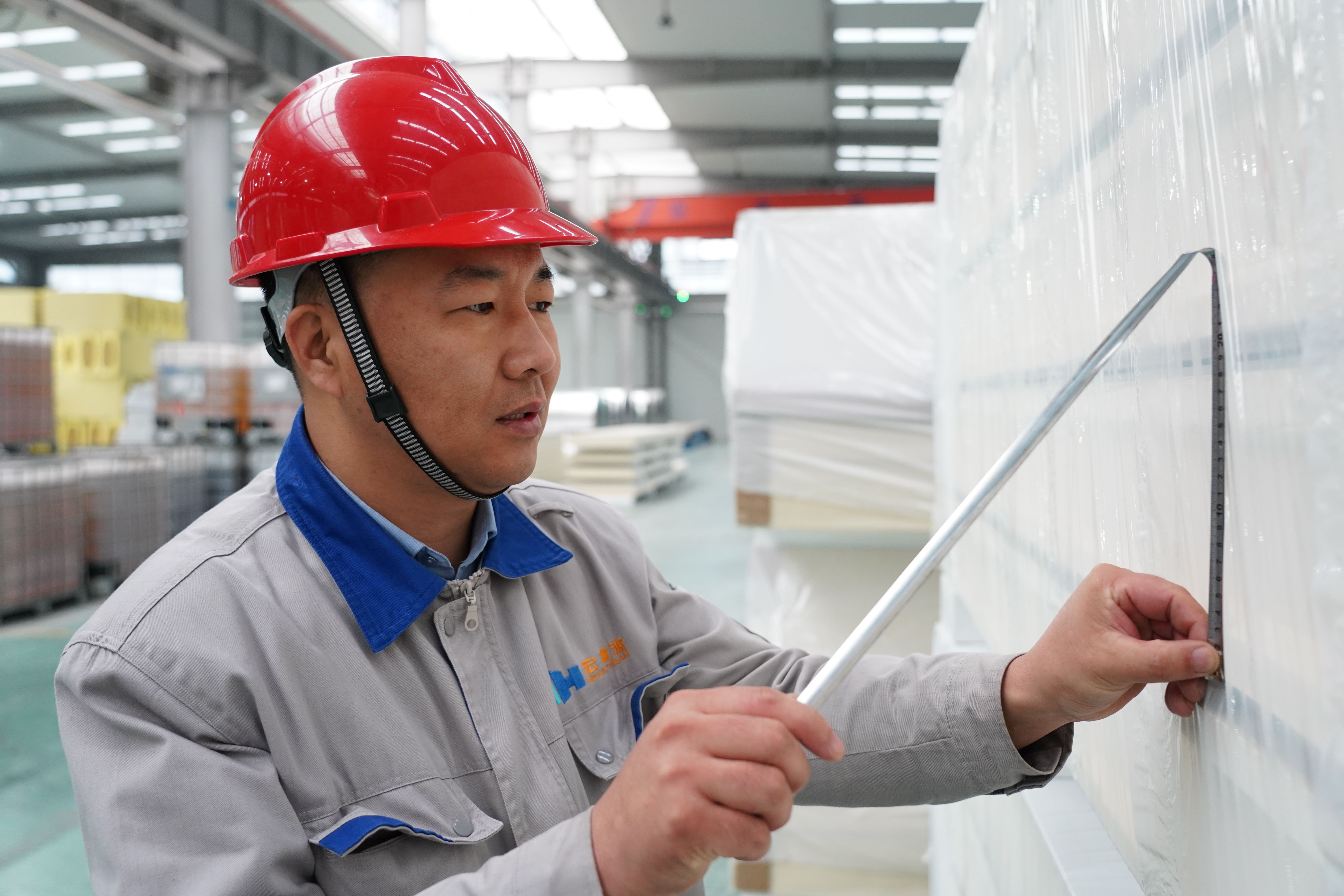 鍍鋅板廠家王上?！眯蔫T者技必良(圖1)